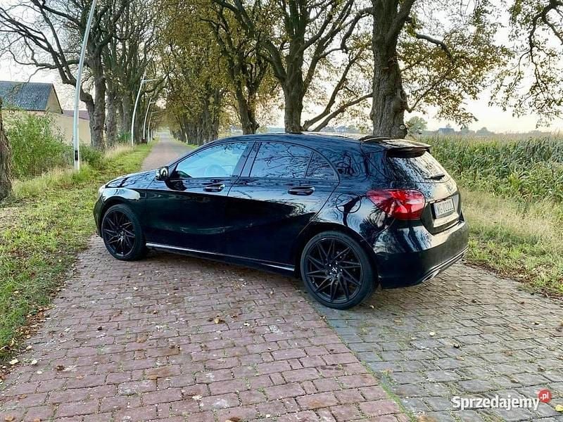 Używany 2015 Mercedes A180 | 53 000 zł (Uczciwa cena) - Obraz 1/4