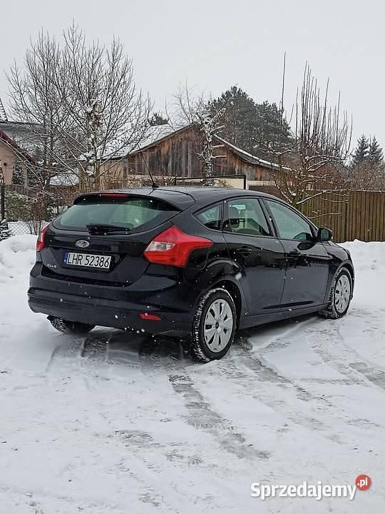 Używany Ford Focus 2011 Czarny Hatchback