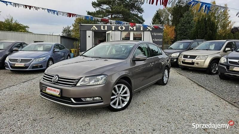 Używany VW Passat 160 KM (117 kW) 2011 Beżowy Sedan/Limuzyna