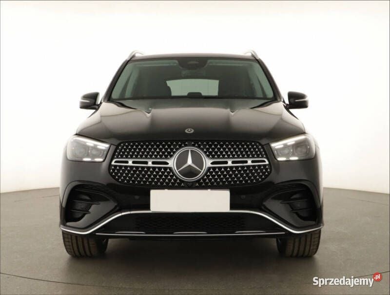 Czarny Używany 2024 Mercedes GLE300 SUV | 326 500 zł (Uczciwa cena) - Obraz 1/4