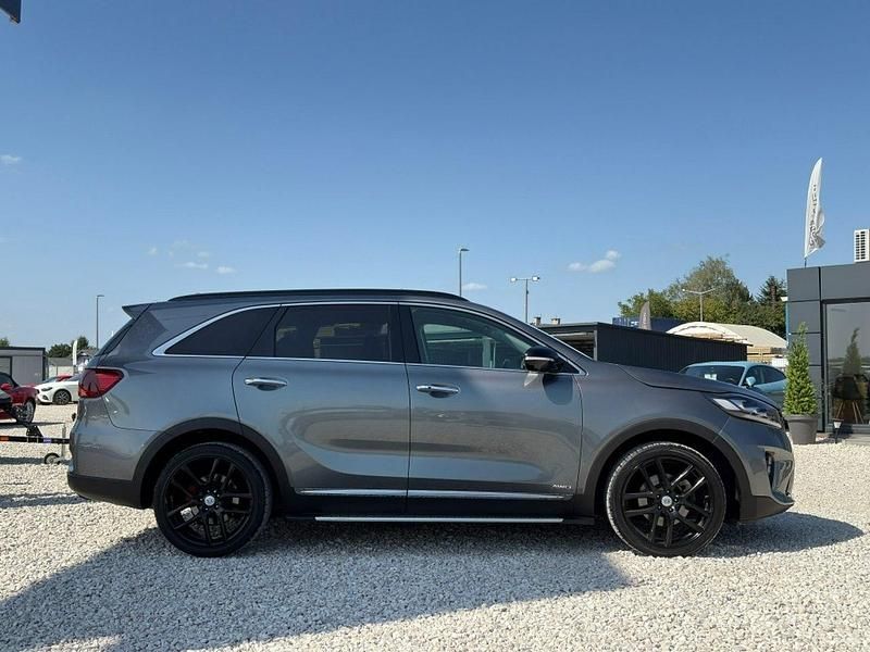 Używany Kia Sorento 200 KM (147 kW) 2019 Szary (metalik) SUV