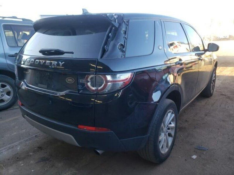 Używany Land Rover Discovery Sport HSE 240 KM (176 kW) 2016 Czarny SUV