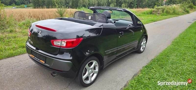 Używany Mitsubishi Colt 2006 Czarny Kabriolet