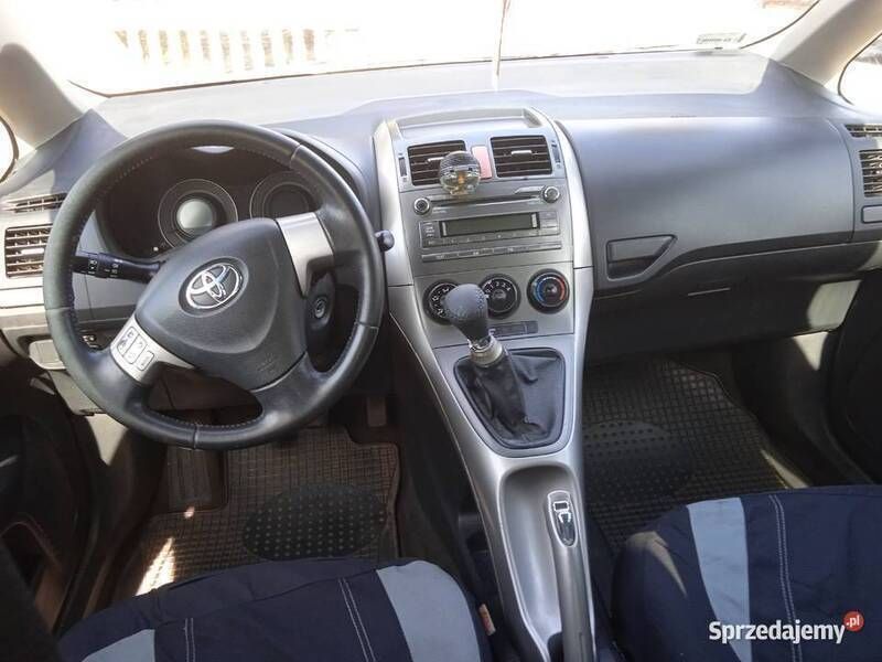 Używany 2007 Toyota Auris | 11 200 zł - Obraz 1/4