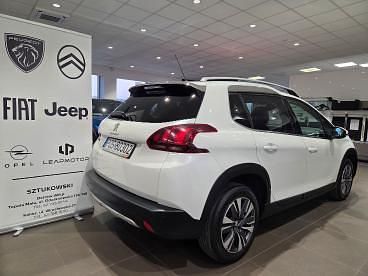 Używany Peugeot 2008 Allure 110 KM (80 kW) 2018 Biały SUV