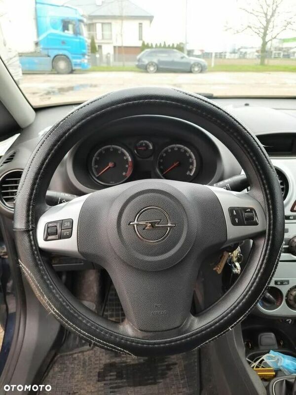 Używany Opel Corsa 2012 Niebieski Hatchback