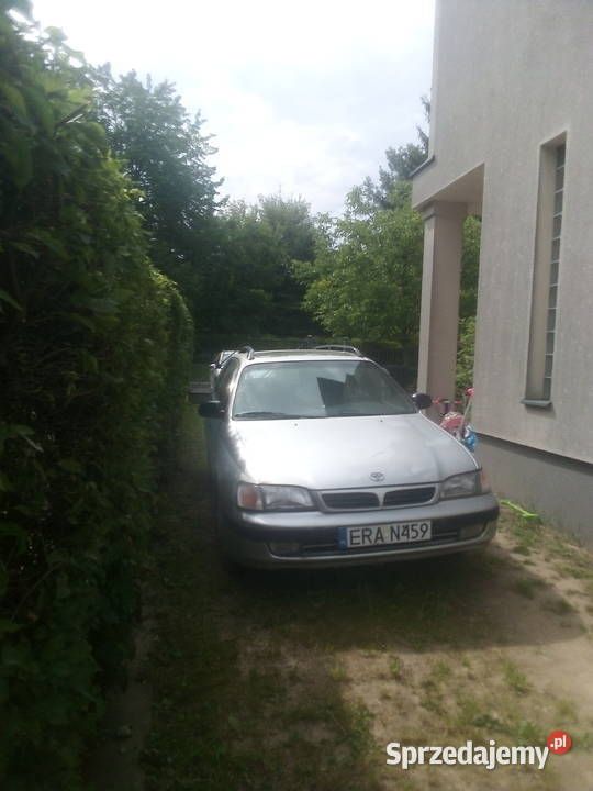 Srebrny Używany 1996 Toyota Carina E Kombi | 4100 zł - Obraz 1/4