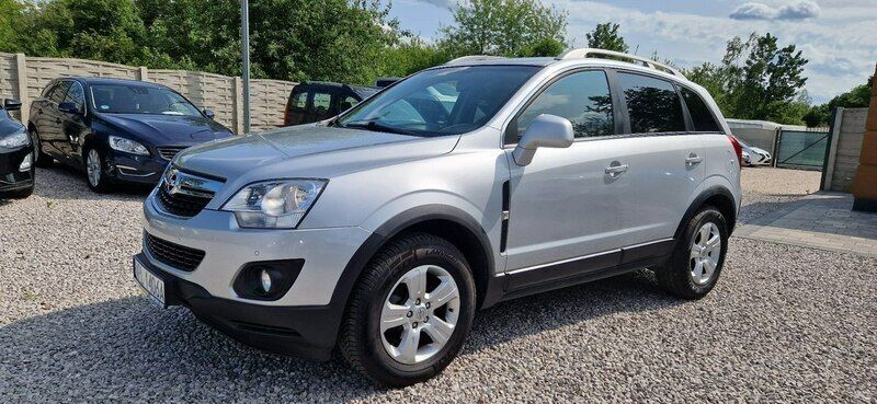 Używany Opel Antara 170 KM (125 kW) 2016 Srebrny SUV