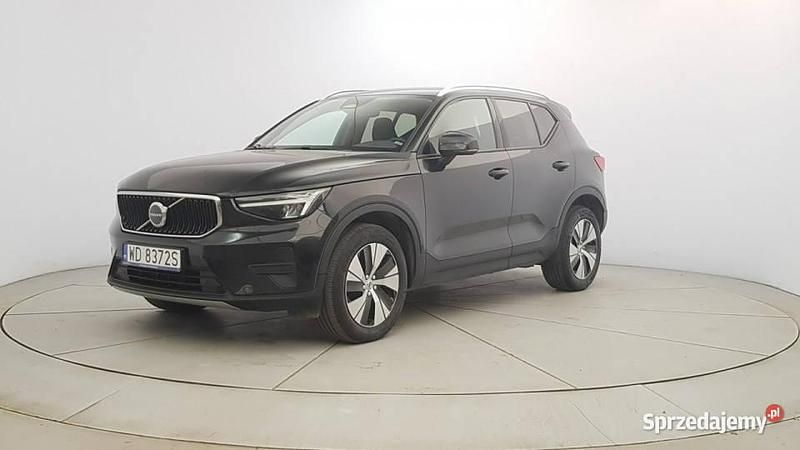 Używany Volvo XC40 Core 163 KM (119 kW) 2022 Czarny SUV