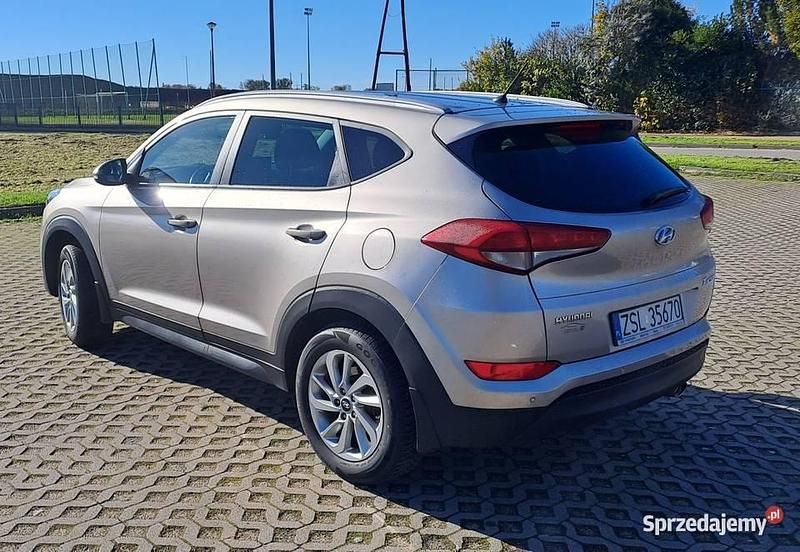 Złoty Używany 2017 Hyundai Tucson SUV | 62 000 zł (Dobra cena) - Obraz 1/4