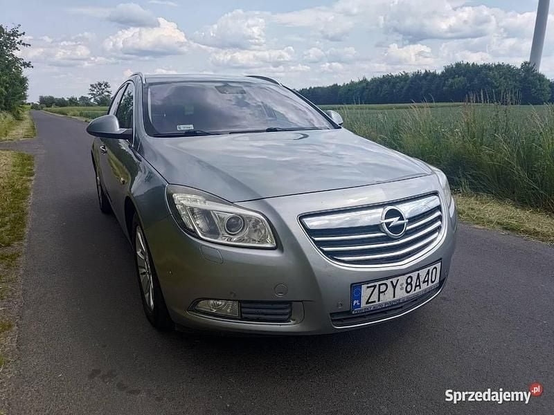 Używany 2011 Opel Insignia Kombi | 18 900 zł (Uczciwa cena) - Obraz 1/4