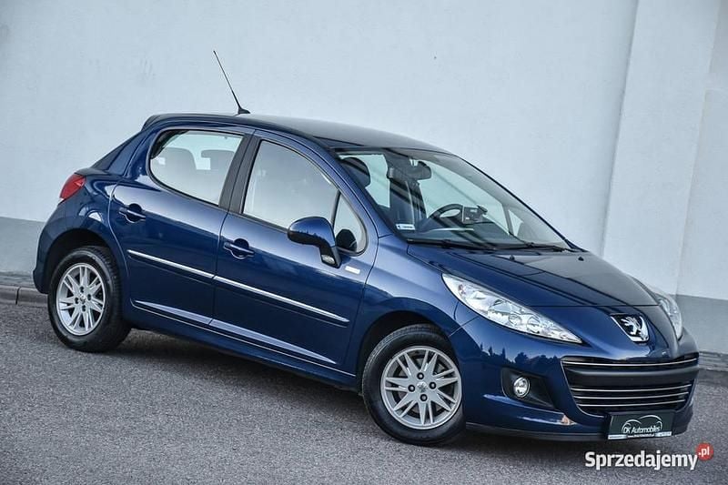 Granatowy Używany 2010 Peugeot 207 Hatchback | 16 499 zł (Uczciwa cena) - Obraz 1/4