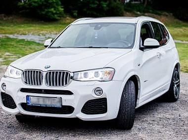 Biały Używany 2015 BMW X3 SUV | 72 500 zł (Super Cena) - Obraz 1/4