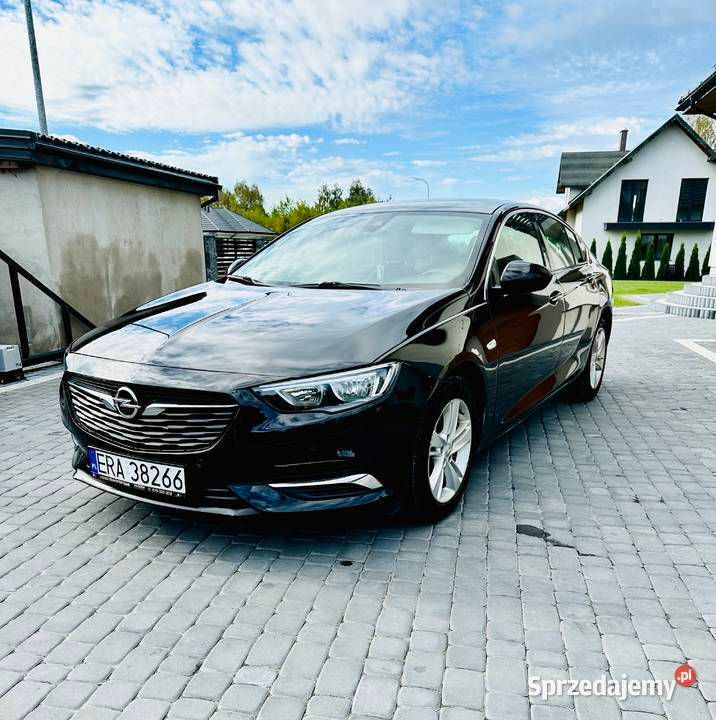 Używany 2018 Opel Insignia | 48 900 zł (Dość drogi) - Obraz 1/4