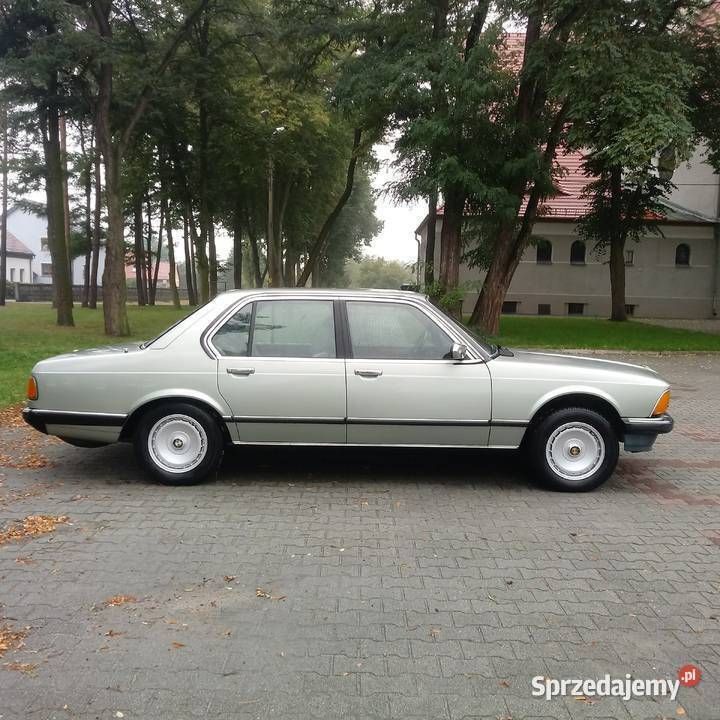 Używany BMW 735 146 KM (107 kW) 1983 Sedan/Limuzyna