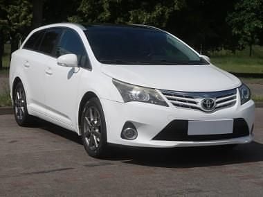 Biały Używany 2012 Toyota Avensis Kombi | 26 999 zł (Dobra cena) - Obraz 1/4