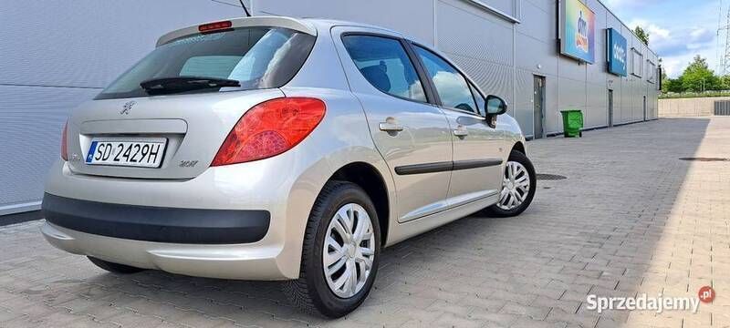 Używany Peugeot 207 2008 Złoty Hatchback