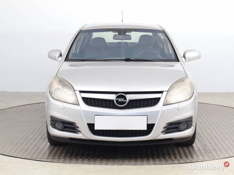 Srebrny Używany 2008 Opel Vectra Sedan/Limuzyna | 9999 zł (Dobra cena) - Obraz 1/4