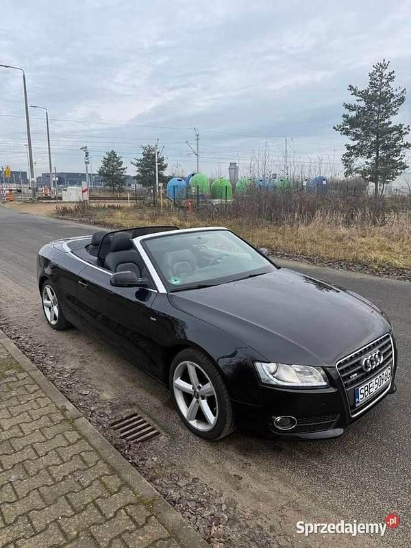 Używany 2010 Audi A5 S-Line Kabriolet | 25 000 zł - Obraz 1/4