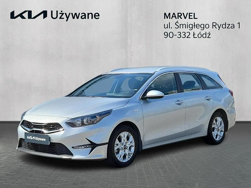 Srebrny Używany 2024 Kia Ceed Hatchback | 89 900 zł (Uczciwa cena) - Obraz 1/4