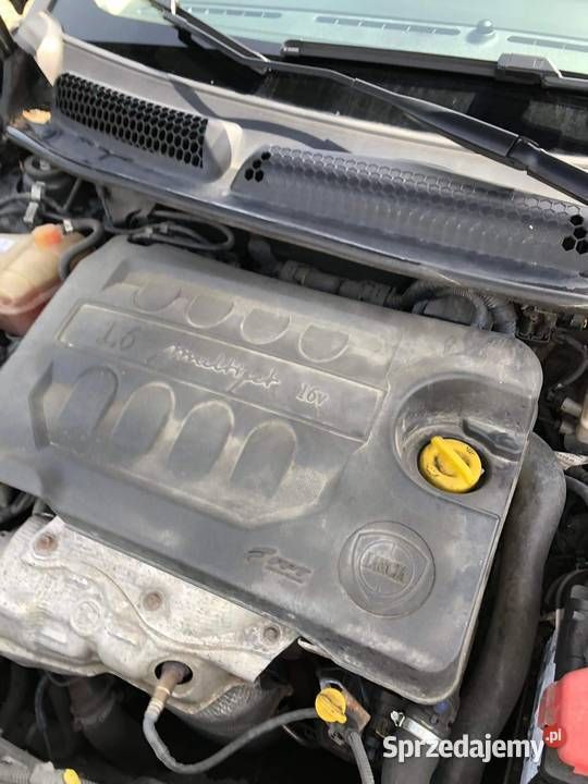 Używany Lancia Delta 2010 Szary Hatchback