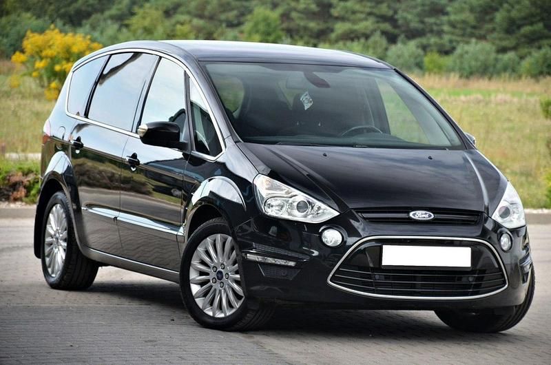 Czarny Używany 2013 Ford S-MAX S Minivan | 31 900 zł (Dobra cena) - Obraz 1/4