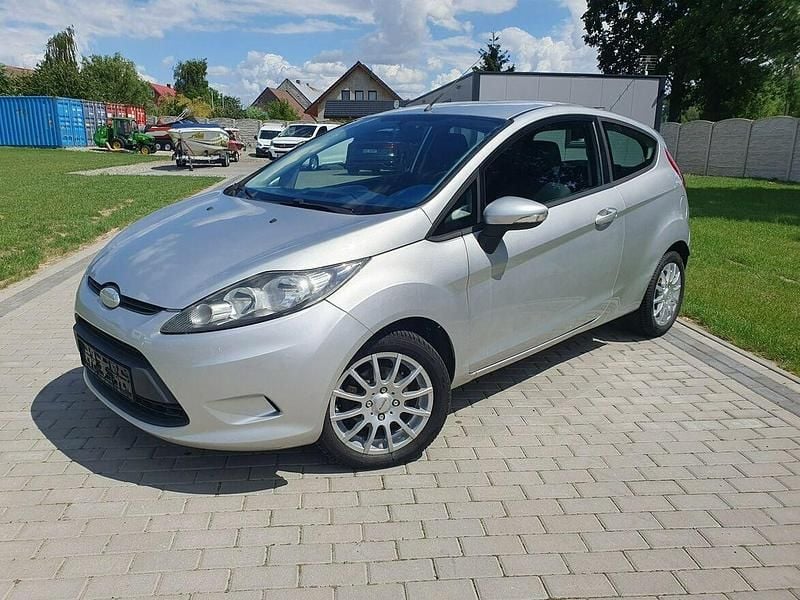 Srebrny Używany 2009 Ford Fiesta Hatchback | 11 500 zł (Uczciwa cena) - Obraz 1/4