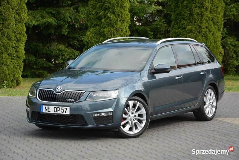 Szary Używany 2016 Skoda Octavia vRS Kombi | 56 900 zł (Dobra cena) - Obraz 1/4