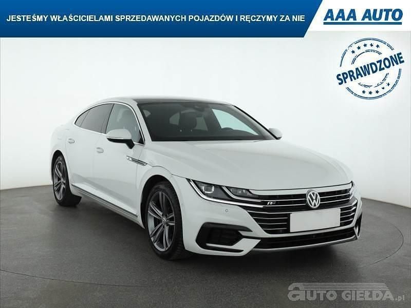 Biały Używany 2018 VW Arteon | 99 999 zł (Dość drogi) - Obraz 1/4