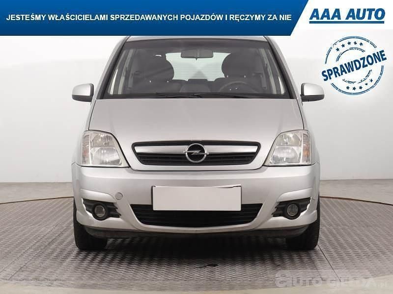 Używany Opel Meriva 2009 Srebrny Minivan