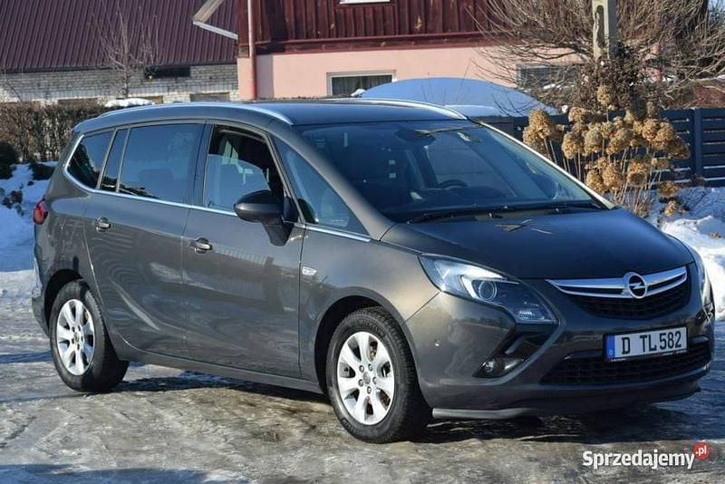 Używany Opel Zafira 120 KM (88 kW) 2016 Szary (metalik) Minivan