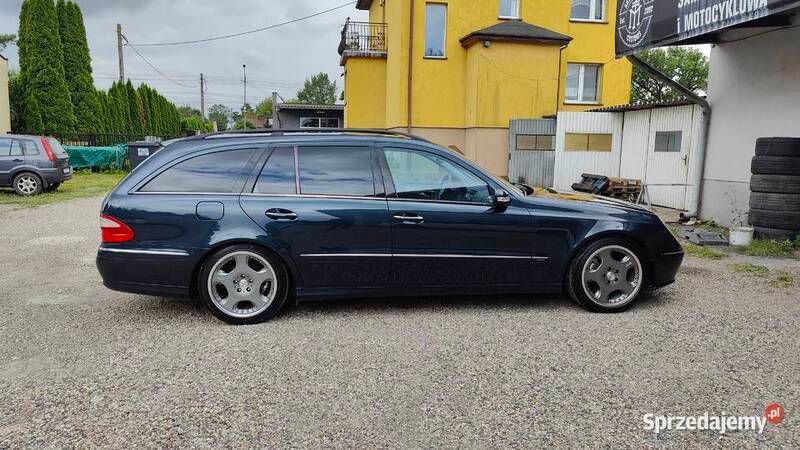 Używany Mercedes E280 2005