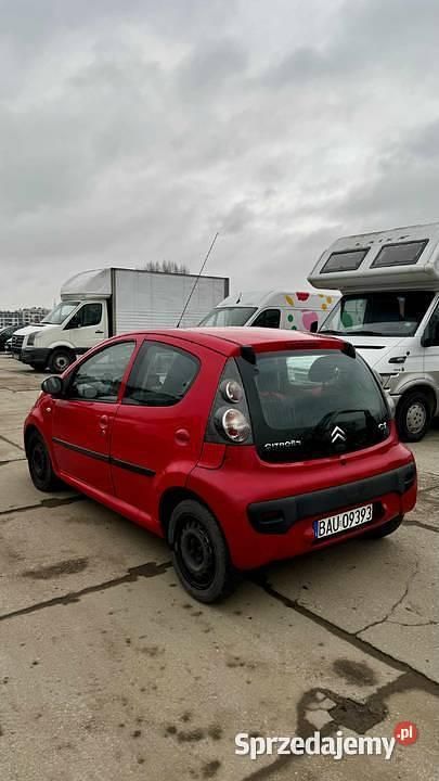 Używany Citroën C1 2010 Czerwony Hatchback