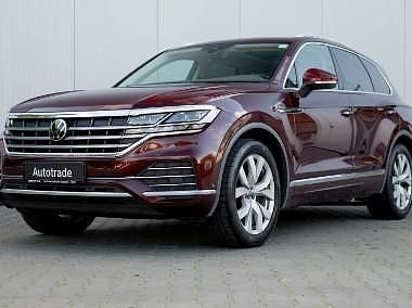 Bordowy Używany 2021 VW Touareg Elegance SUV | 189 900 zł - Obraz 1/4