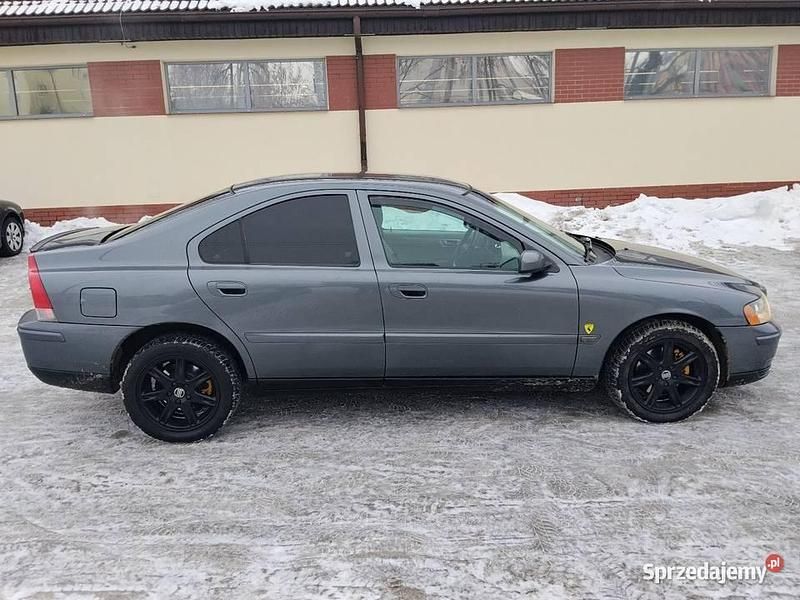 Grafitowy Używany 2006 Volvo S60 Sedan/Limuzyna | 20 900 zł (Uczciwa cena) - Obraz 1/4