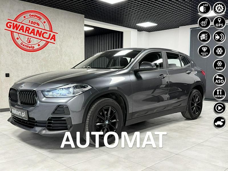 Szary (metalik) Używany 2021 BMW X2 Advantage SUV | 84 000 zł - Obraz 1/4