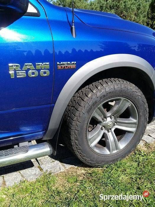 Używany RAM 1500 2016 Granatowy Pickup