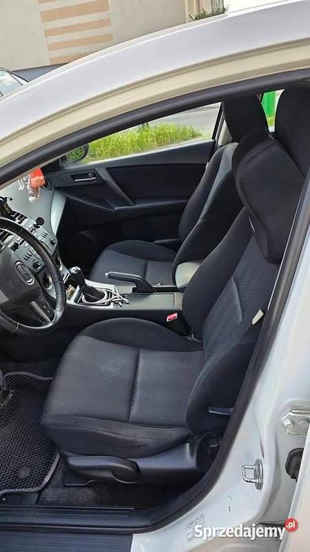 Używany 2009 Mazda 3 | 12 000 zł (Dość drogi) - Obraz 1/4
