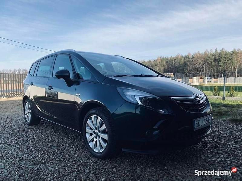 Używany Opel Zafira 2016 Zielony Minivan