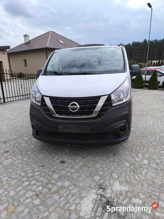Biały Używany 2017 Nissan NV300 Van | 45 700 zł - Obraz 1/4