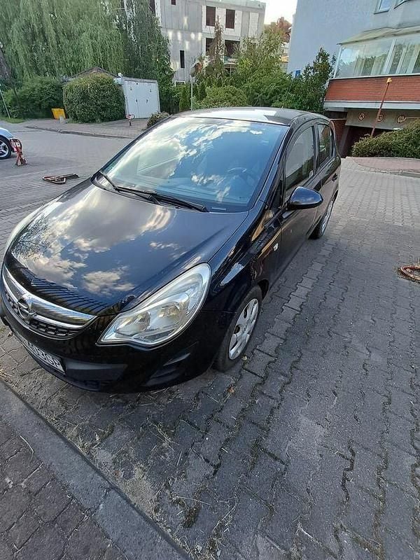 Czarny Używany 2012 Opel Corsa Hatchback | 16 800 zł (Uczciwa cena) - Obraz 1/4