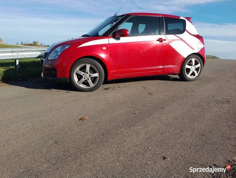 Czerwony Używany 2006 Suzuki Swift Sport Hatchback | 11 000 zł - Obraz 1/4
