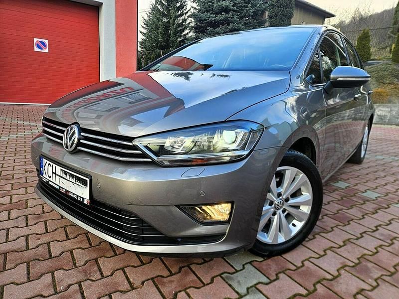 Używany VW Golf VII 125 KM (91 kW) 2016 Brązowobeżowy Hatchback