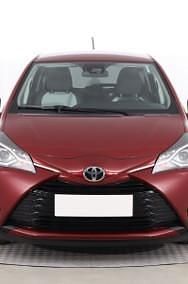 Używany Toyota Yaris 112 KM (82 kW) 2017 Czerwony Hatchback