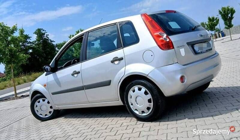 Używany 2007 Ford Fiesta Hatchback | 2950 zł (Super Cena) - Obraz 1/4