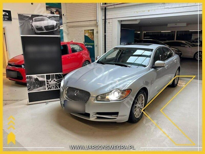 Szary Używany 2009 Jaguar XF Sedan/Limuzyna | 20 320 zł - Obraz 1/4