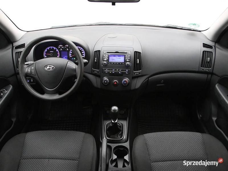 Szary Używany 2011 Hyundai i30 Kombi | 19 499 zł (Dość drogi) - Obraz 1/4