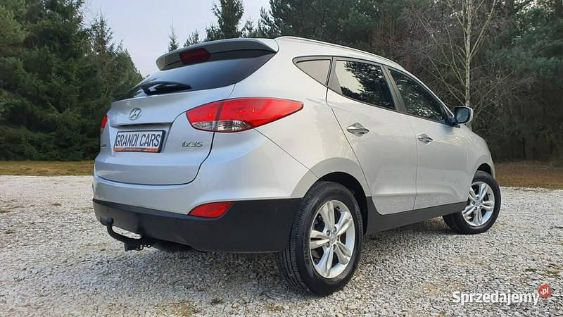 Srebrny Używany 2010 Hyundai ix35 SUV | 32 900 zł (Uczciwa cena) - Obraz 1/4