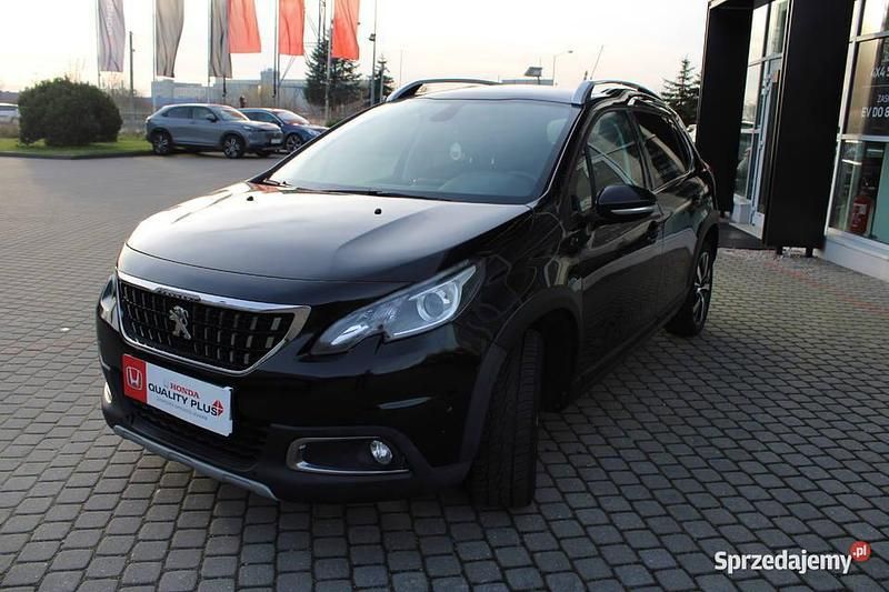 Używany Peugeot 2008 2016 Czarny SUV