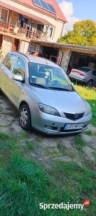 Srebrny Używany 2004 Mazda 2 Sedan/Limuzyna | 3000 zł - Obraz 1/4
